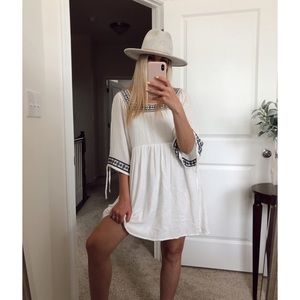 *SOLD* Flowy Embroidered Dress